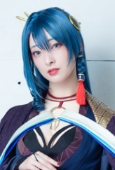 小島 撫子